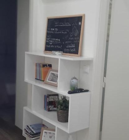 Minimalist Apartment Located Near Belem Lissabon Buitenkant foto